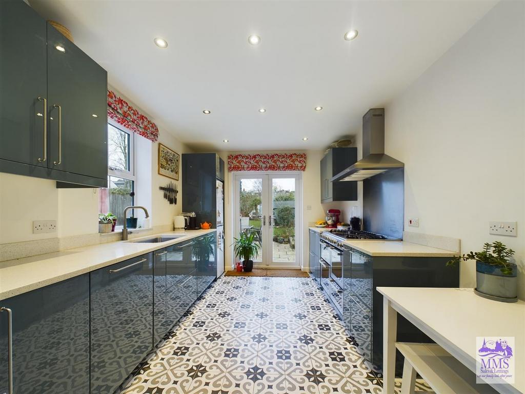 Allen Street, Maidstone 3 bed end of terrace house for sale £350,000