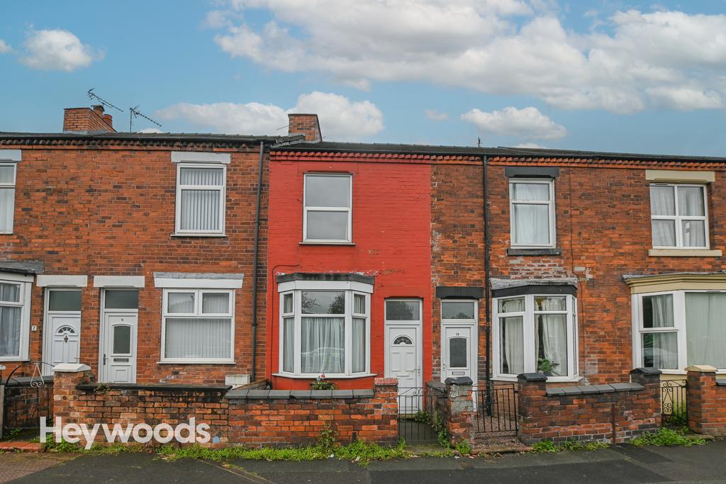 Brook Lane, NewcastleunderLyme 2 bed terraced house £650 pcm (£150 pw)