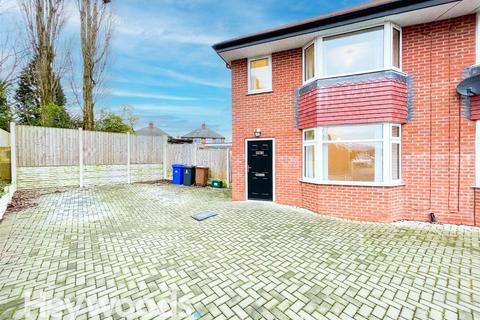 3 bedroom semi-detached house to rent, Sutherland Avenue, Dresden, Stoke-On-Trent