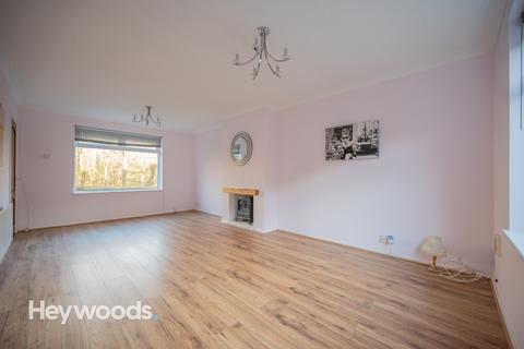 3 bedroom semi-detached house to rent, Coppice Avenue, Silverdale, Newcastle-under-Lyme, ST5