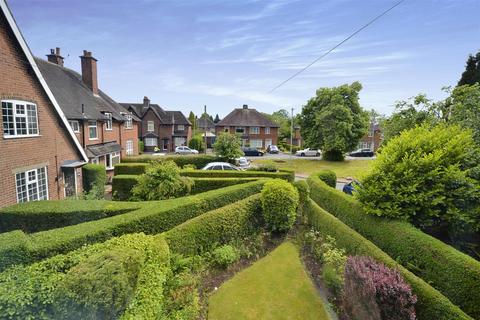 20 Barnfield, Stoke-on-trent, ST4 5JE
