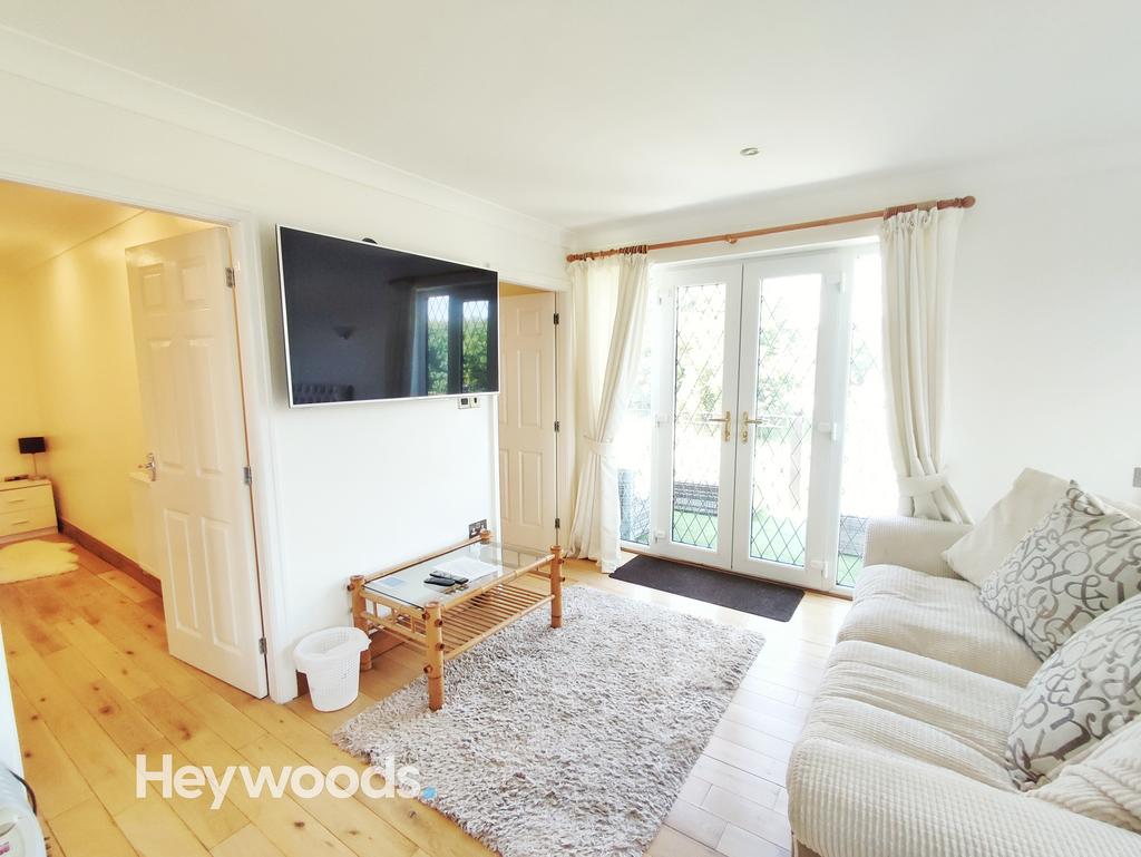 Bedroom 5 4