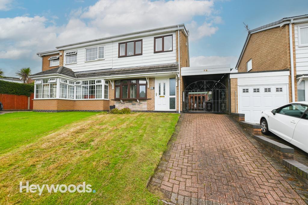 Priestley Drive, Meir Hay, Stoke on Trent 3 bed semidetached house for
