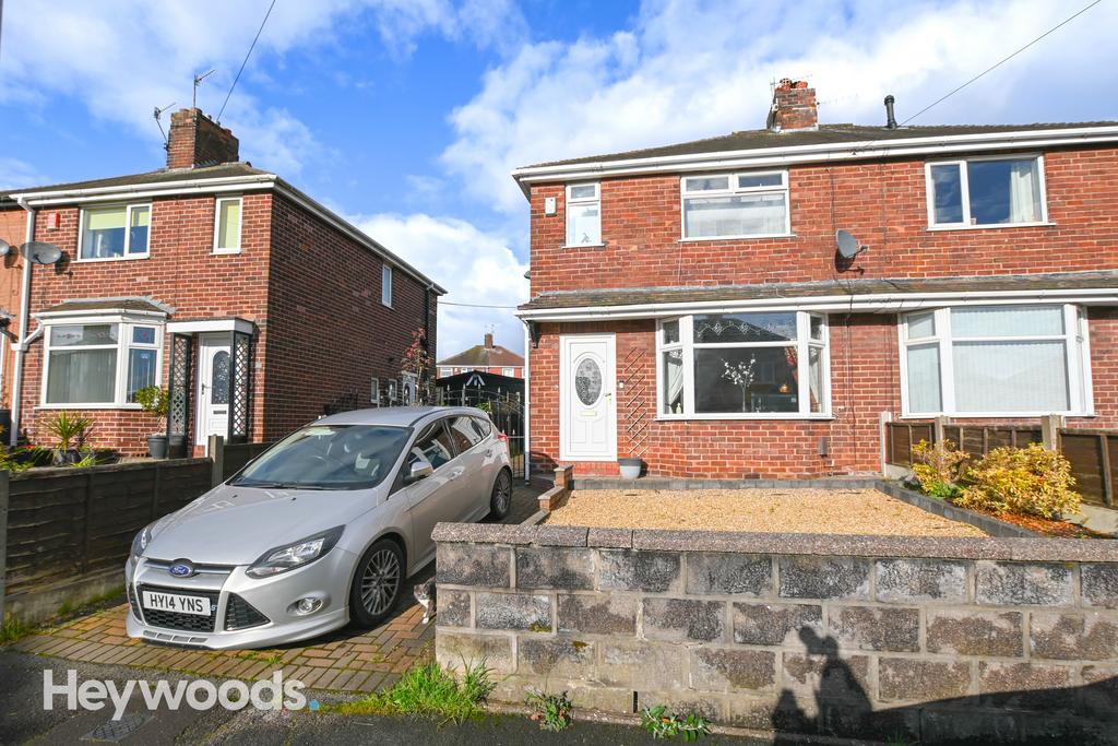 Burlington Avenue, Maybank, Newcastle... 3 bed semidetached house £