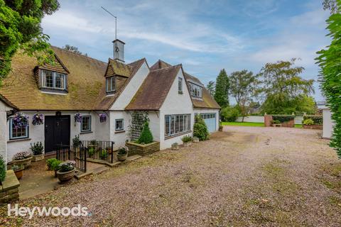 5 bedroom detached house for sale, Dockenfield, Seabridge Lane, Newcastle under Lyme