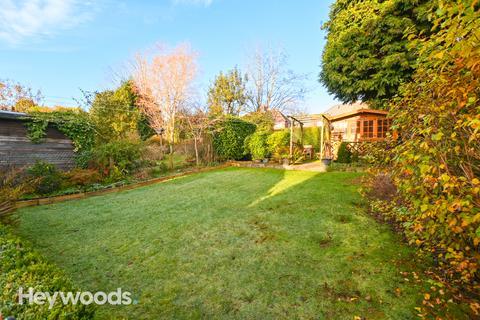 3 bedroom semi-detached house for sale, Dartmouth Avenue, Westlands, Newcastle under Lyme