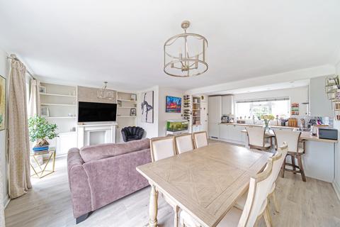29 Bramshaw Close, Harestock, Winchester, SO22 6LT