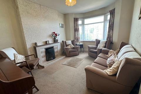 3 Barton Drive, Paignton, TQ3 3SH