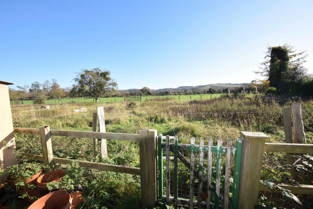 Shirburn Street, Watlington 2 bed cottage for sale £369,995