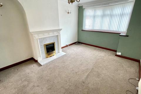 3 bedroom semi-detached house for sale - Springhill Road, Wednesfield, Wolverhampton, WV11