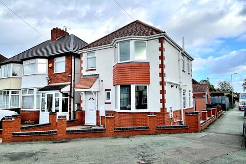 3 bedroom detached house for sale, Prestwood Avenue, Wednesfield, Wolverhampton, WV11