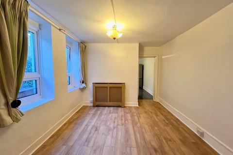 1 bedroom flat to rent, Spencer Road, Chiswick, W4