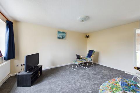 10 Azalea Drive, Up Hatherley, Cheltenham, GL51 3EA