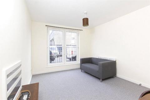 2 bedroom flat to rent, Giles Street, The Shore, Edinburgh, EH6