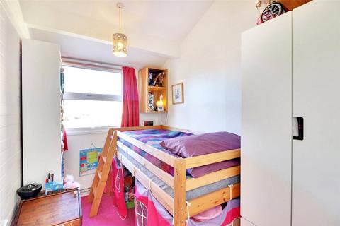 145 Millfield, New Ash Green, Longfield, DA3 8HW