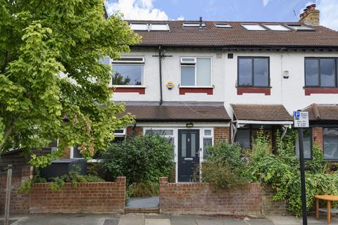 4 bedroom house to rent - Eastbourne Avenue London W3
