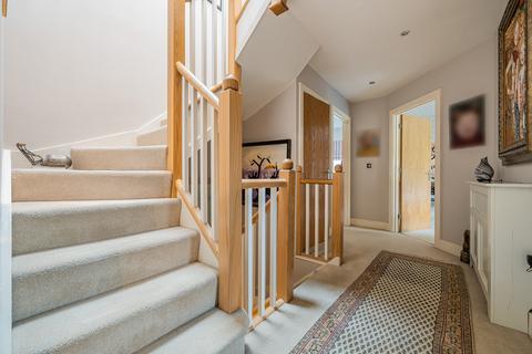 3 Cellini Walk, Kings Hill, West Malling, ME19 4BA