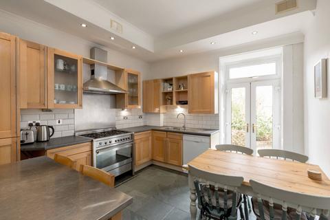 8 Cameron Crescent, Edinburgh, EH16 5LB