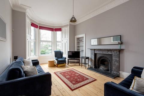 3 bedroom flat for sale - 8 Cameron Crescent, Newington, Edinburgh, EH16 5LB