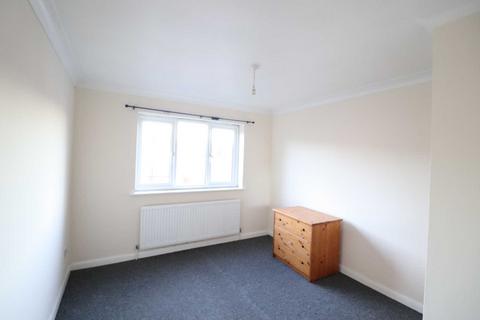 undefined, Smewin Court, High Wycombe HP11