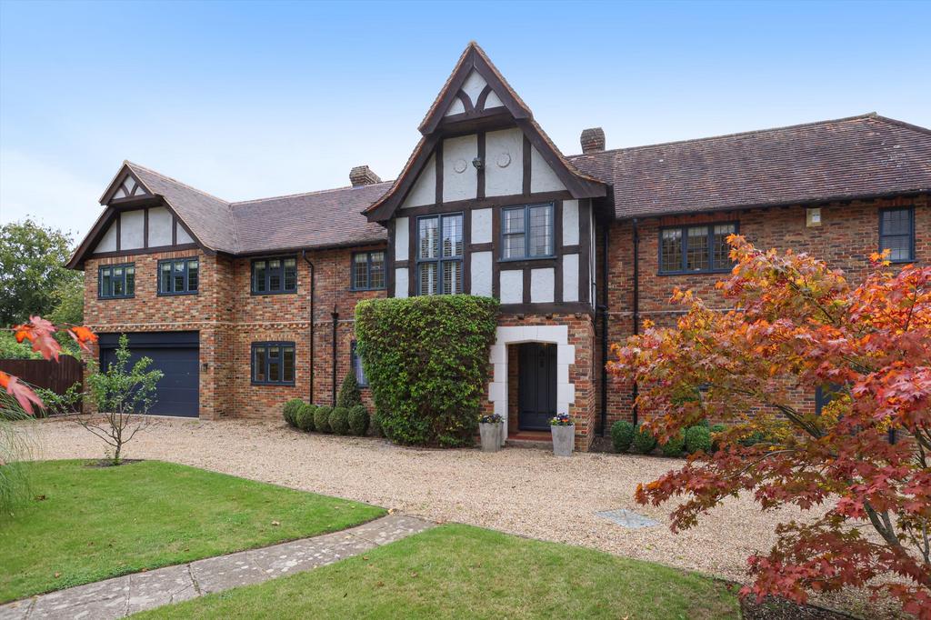 Leigh Place Cobham Surrey Kt11 5 Bed Detached House For Sale £