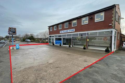 Retail property (high street) to rent - Thurgoland, Sheffield S35