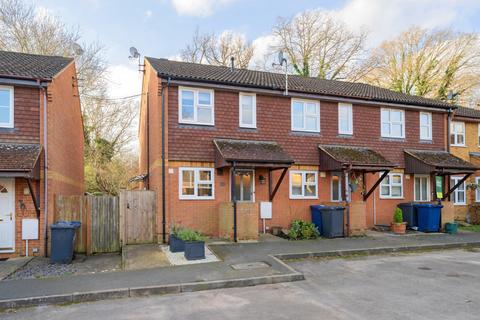 2 bedroom end of terrace house for sale - Woodpeckers, Milford, Godalming, Surrey, GU8