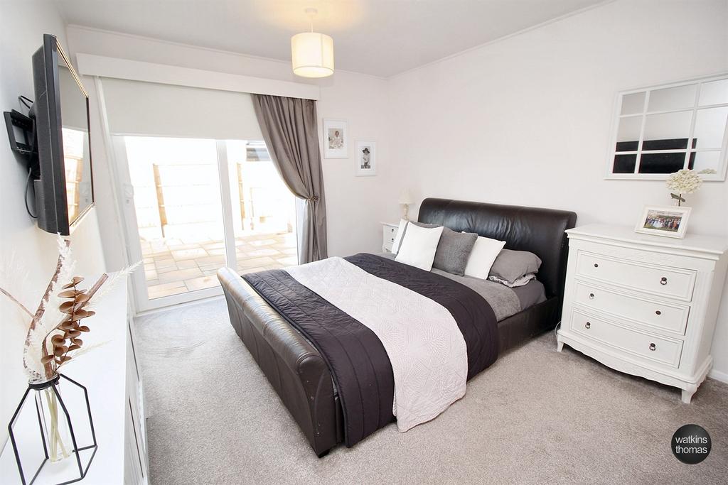 Bed 1