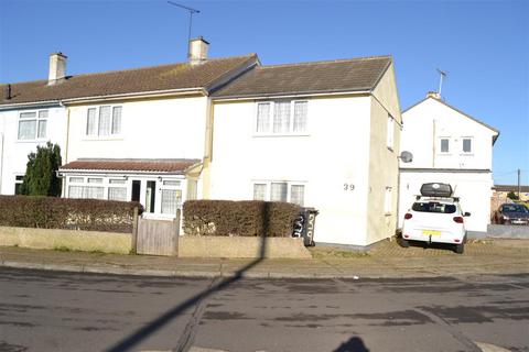 4 bedroom semi-detached house for sale, Milburn Crescent, Chelmsford