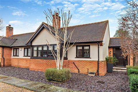 2 bedroom bungalow for sale, Little London Road, Silchester, Reading, Hampshire, RG7