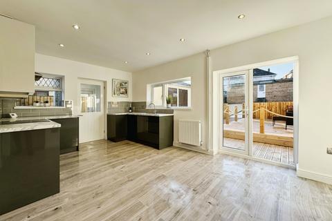 57 Dylan, Llanelli, SA14 9AN