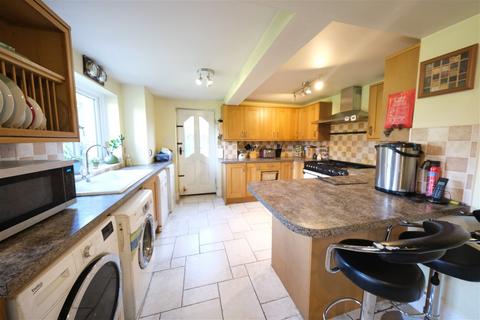 5 bedroom detached house for sale - Danley Lodge, Church Lane, Welby