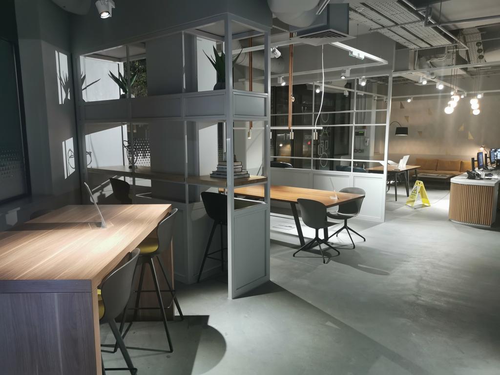 Business Lounge