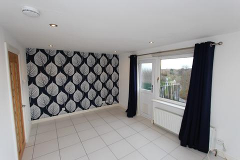 2 bedroom flat to rent, Northfield Grove, Edinburgh, EH8