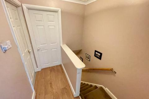 26 The Larches, Luton, LU2 7PX