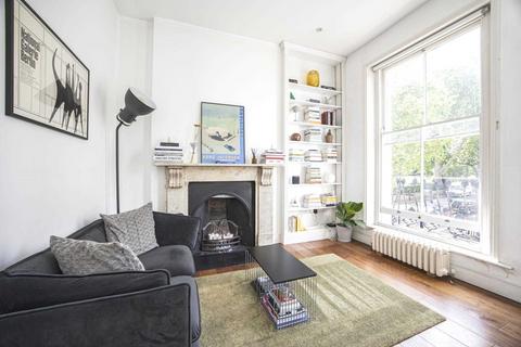 1 bedroom apartment for sale, Arundel Square, Barnsbury, N1