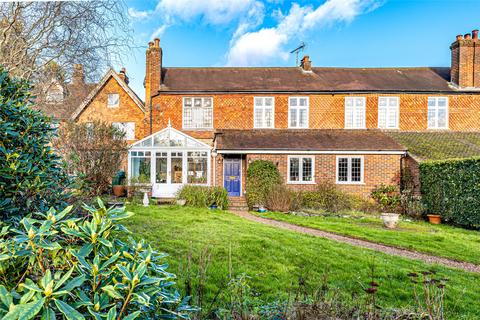 2 bedroom semi-detached house for sale, Hogscross Lane, Chipstead, Coulsdon, Surrey, CR5