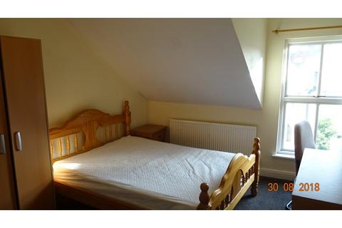 1 bedroom terraced house to rent, Ninian Road, Roath, Cardiff