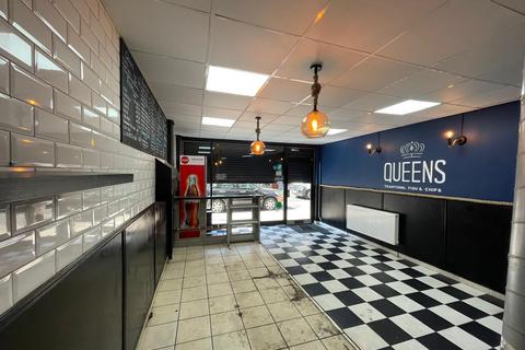 Shop to rent, Kilburn Lane, Maida Vale, W9