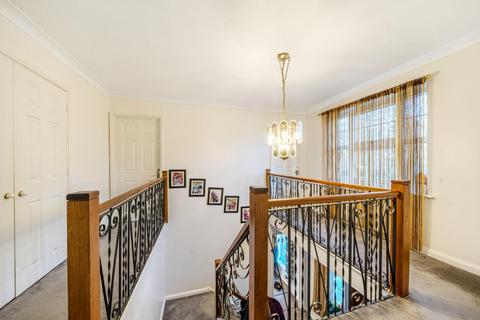 5 bedroom detached house for sale, High Wycombe,  Daws Hill,  Buckinghamshire,  HP11