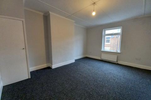 2 bedroom terraced house to rent, 16 Bessemer Street, Ferryhill DL17