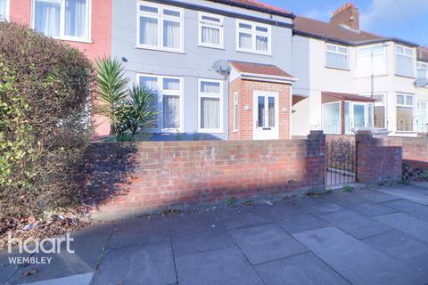 3 bedroom semi-detached house for sale, Wembley Triangle