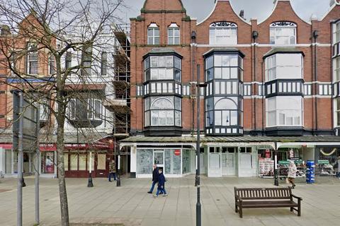 Retail property (high street) to rent, Southport PR8