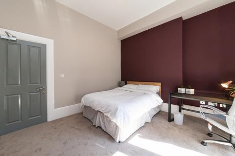 6 bedroom flat share to rent, 3-4 Portland Terrace, Newcastle Upon Tyne NE2