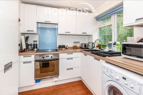 Flat 17, Osborne Court Osborne Road, Windsor, SL4 3EP