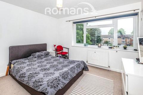 Flat 17, Osborne Court Osborne Road, Windsor, SL4 3EP