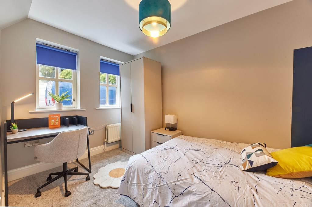 Bedroom 6