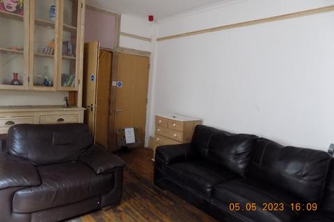 1 bedroom terraced house to rent, Ninian Road, Roath, Cardiff