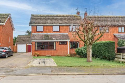 3 bedroom detached house for sale - Wood Green, Salhouse, NR13