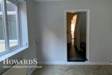 6 bedroom terraced house to rent, Victoria Road